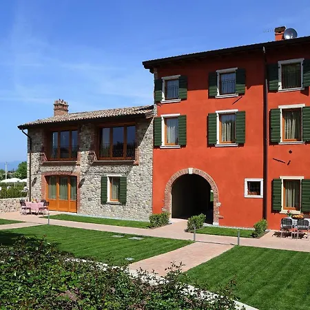 Lägenhetshotell Borgo Mondragon
